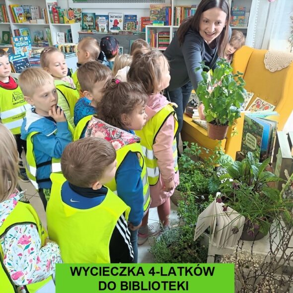 Wycieczka 4-latków do biblioteki