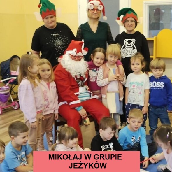Mikołaj w grupie Jeżyków