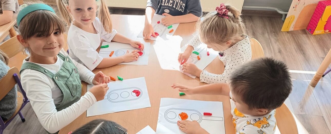 Dzień Kropki - Dinusie